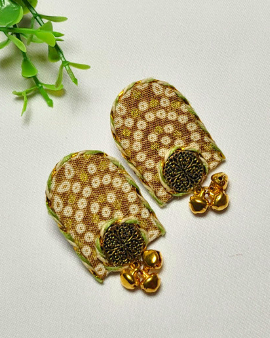 Golden Bandhani Ethnic Studs