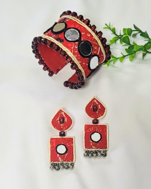 Elegant Mirror Cuff & Drops