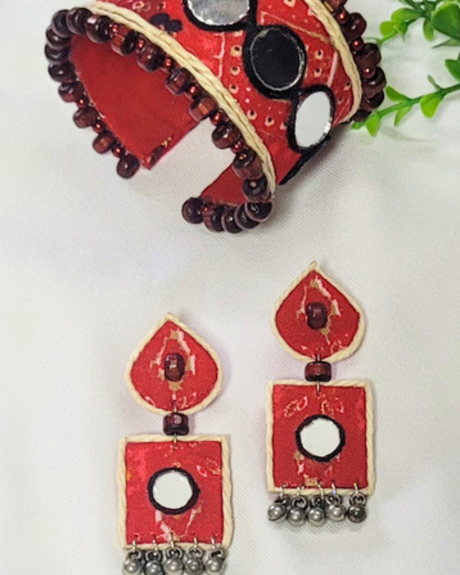 Elegant Mirror Cuff & Drops